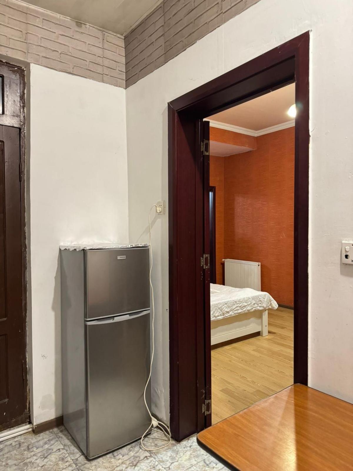 Benene'S Apartments Тбилиси Экстерьер фото